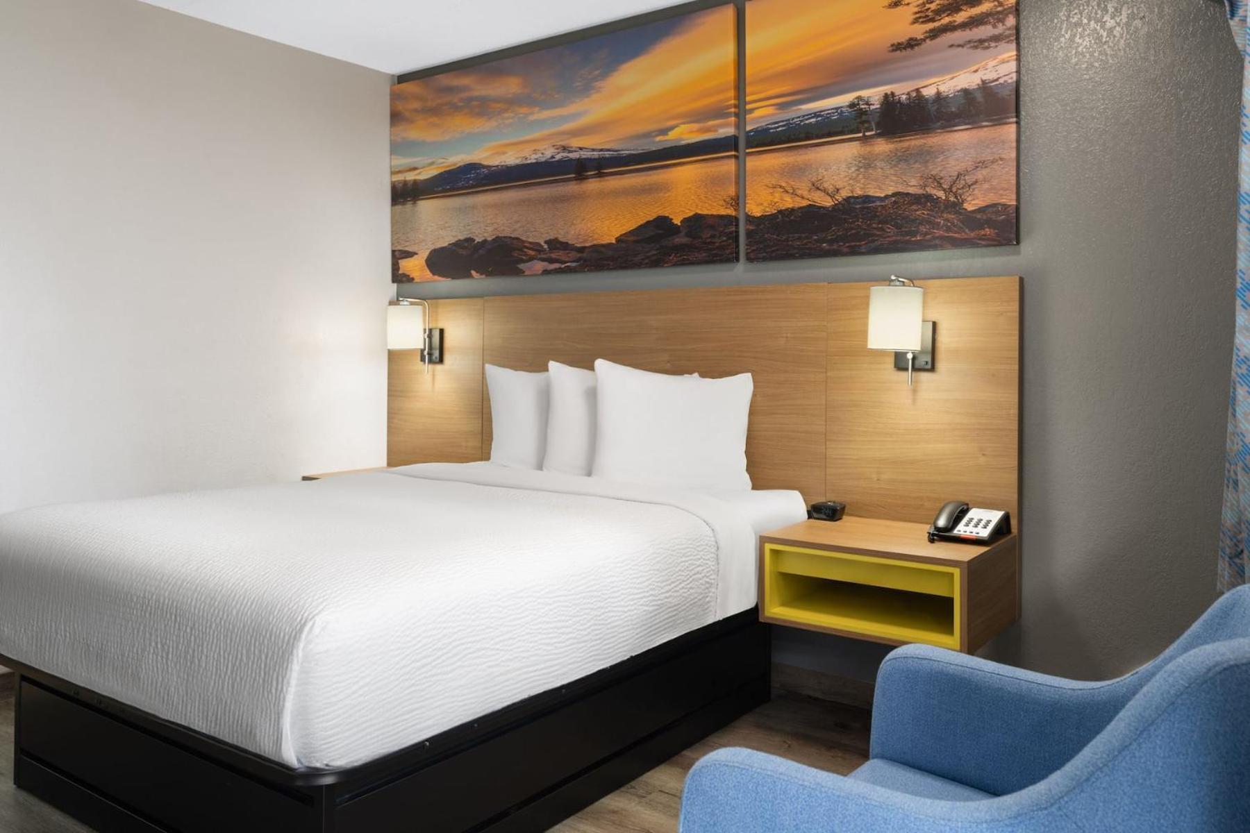 Days Inn By Wyndham Columbus Worthington Buitenkant foto