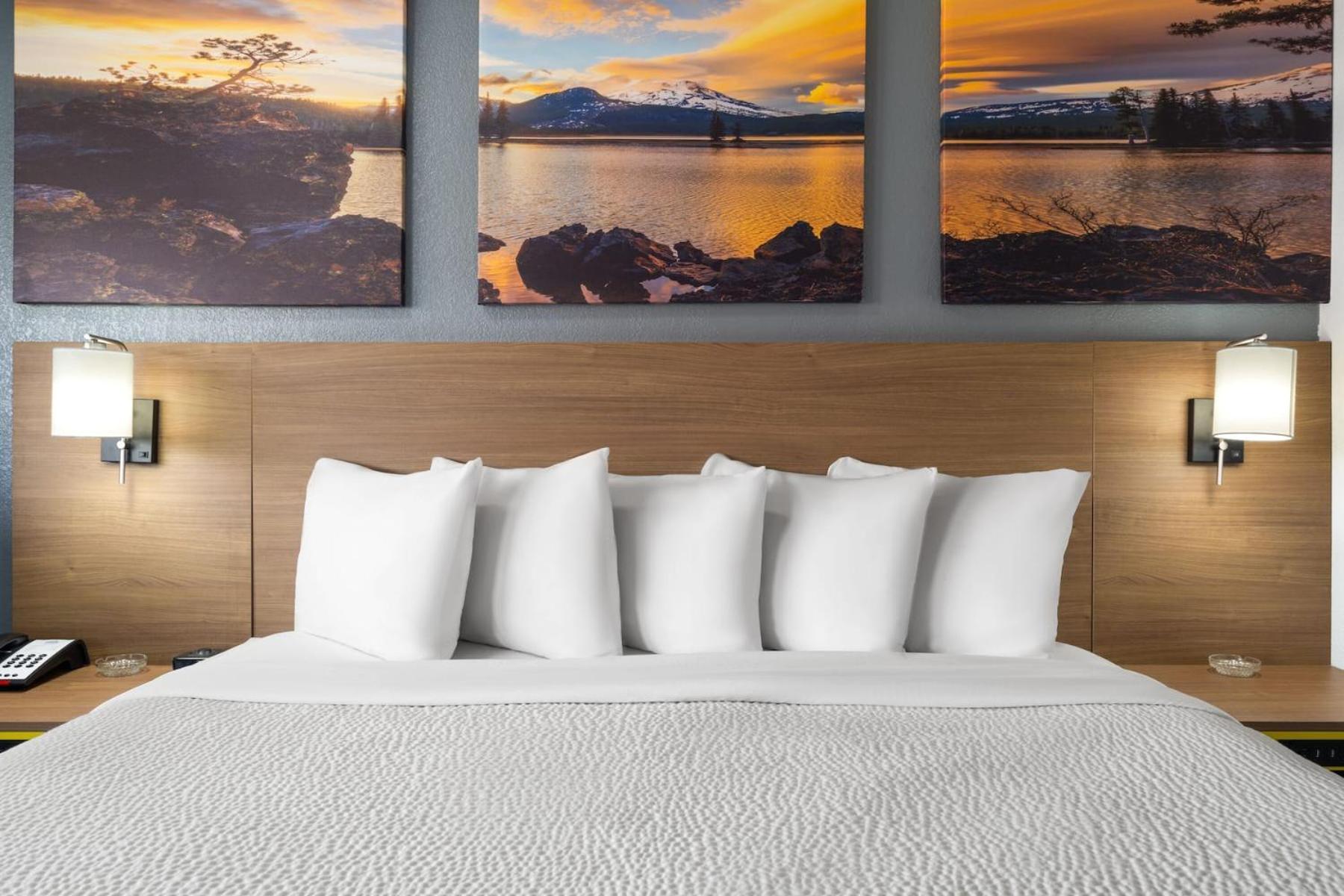 Days Inn By Wyndham Columbus Worthington Buitenkant foto