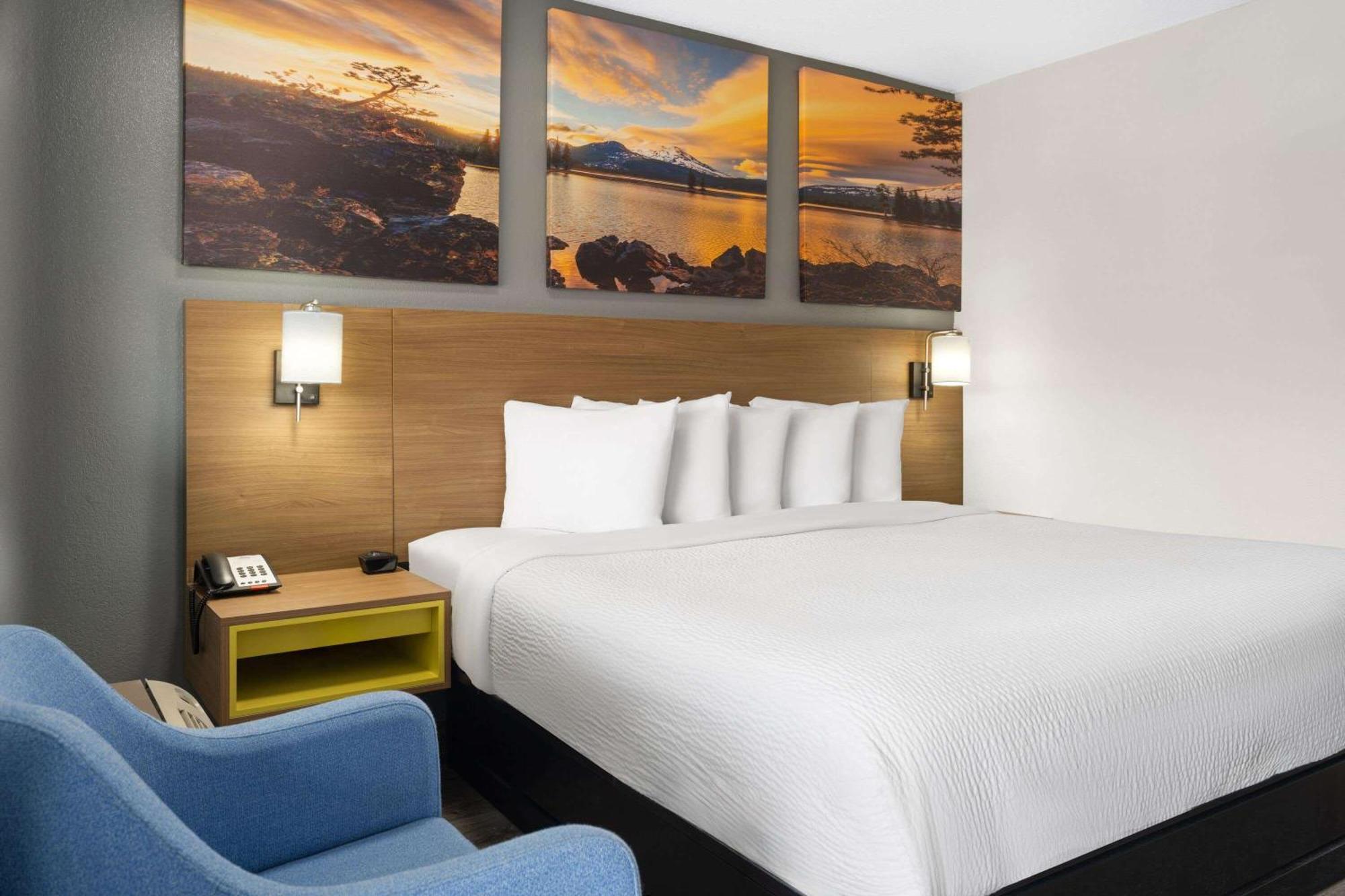 Days Inn By Wyndham Columbus Worthington Buitenkant foto